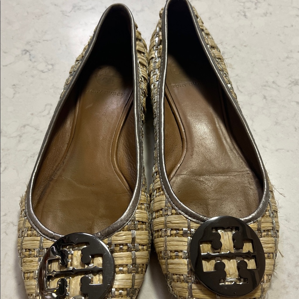 Tory Burch Woven Beige and Metallic Flats - Picture 8 of 8